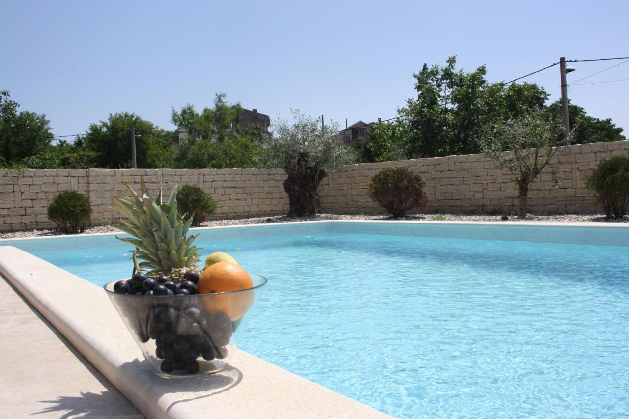Villa Caprice - Krk Milohnici Extérieur photo