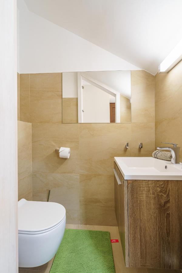 Villa Caprice - Krk Milohnici Extérieur photo